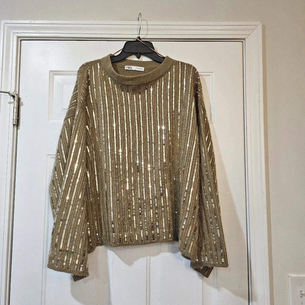 Zara Limited Edition Sequin Sweater size medium 70's Disco T. Swift Style Like - Picture 2 of 13